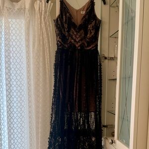 Dress the Population Black Lace Maxi Dress